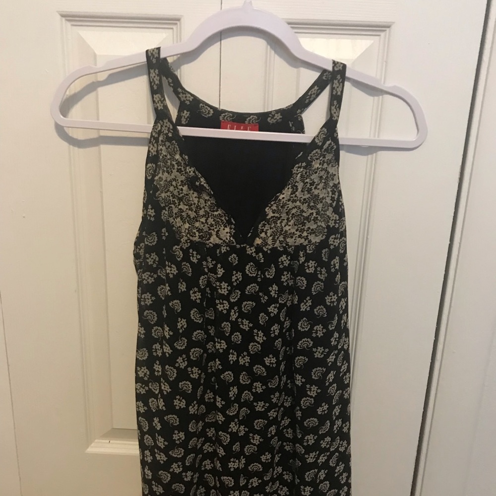 Womens tops